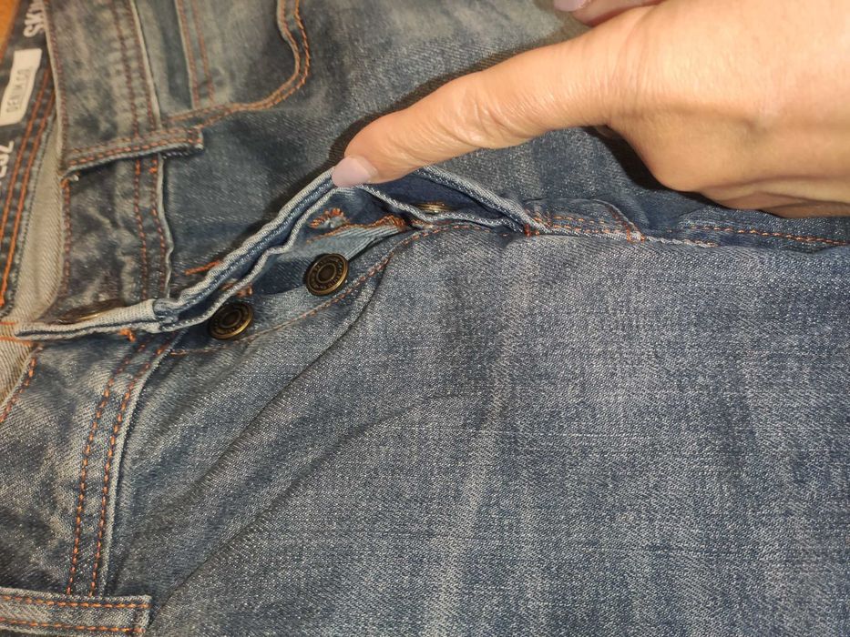 Spodnie męskie jeansy