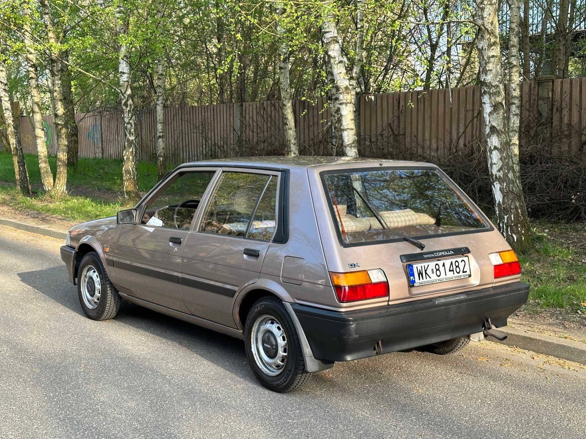 Toyota COROLLA 1986r. stan b.dobry