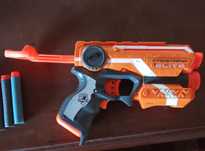 NERF firestrike elite usada mais em ótimo estado