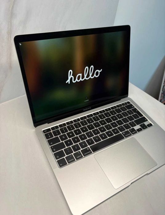 Macbook Air 13'/1.1GHz QC/8GB/512GB