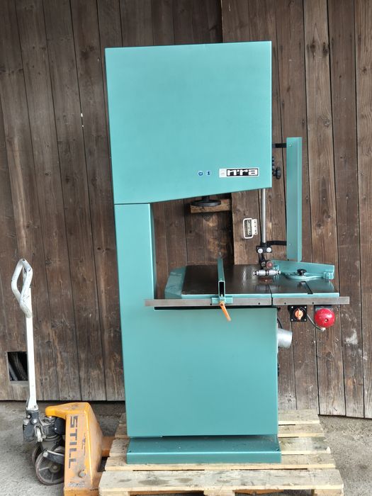 Piła taśmowa  banzega do drewna