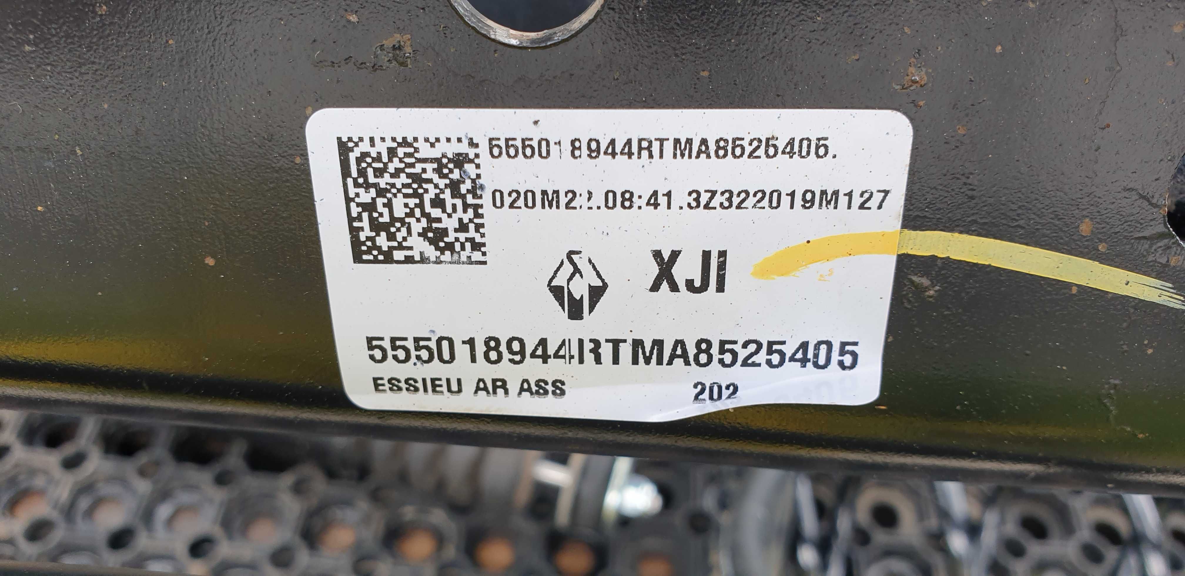Dacia sandero  3 III tylna belka zawieszenia oś tył kompletna