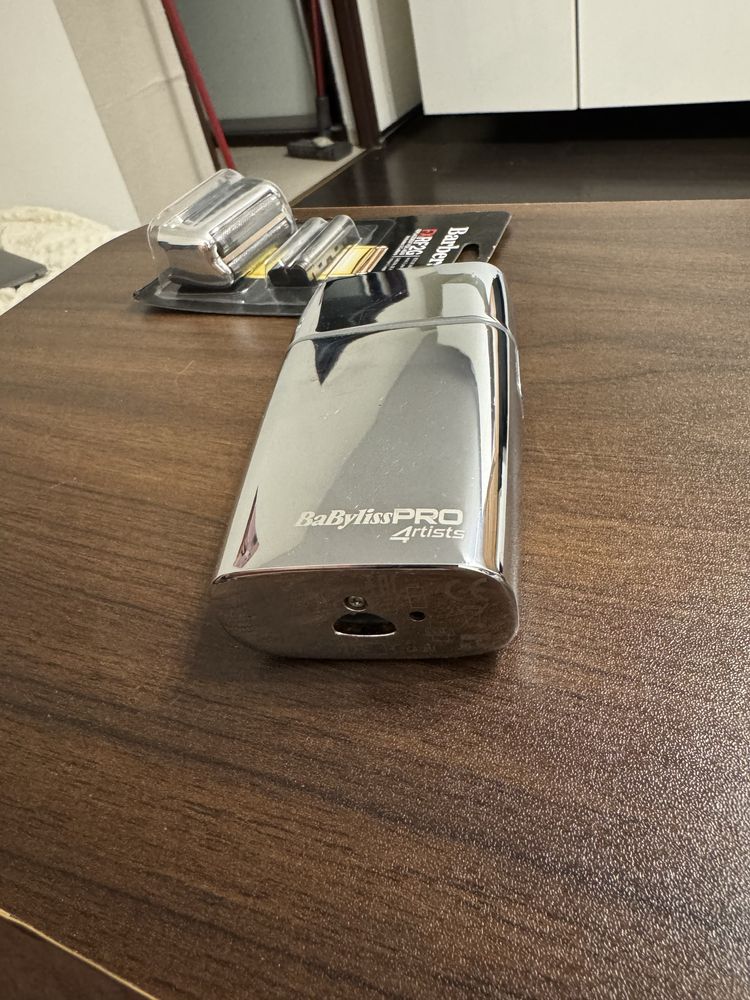 Golarka, shaver babyliss 4artist (nowe ostrze gratis)