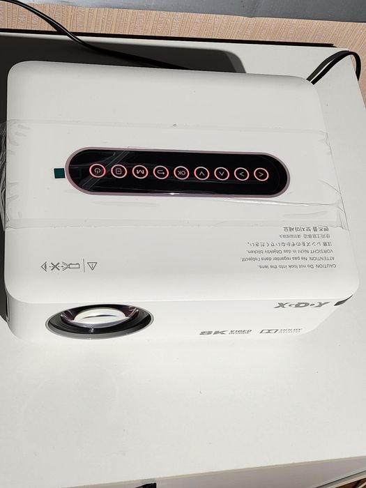 Мультимедійний проектор Xgody X1 з підтримкою 4K, 5G WiFi та Bluetooth