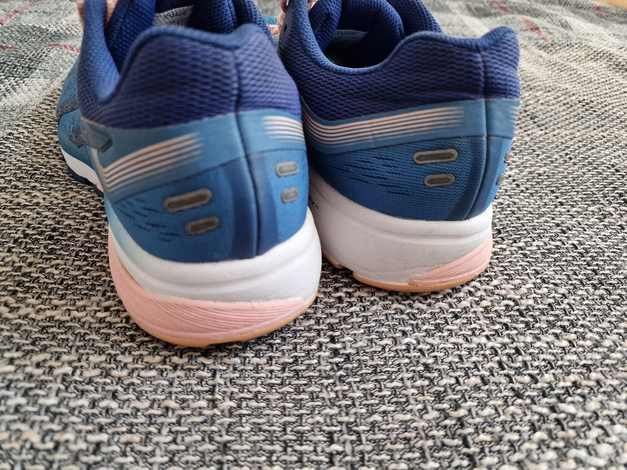 Кросівки Asics gt 1000