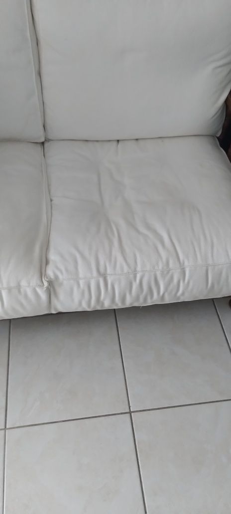 Vendo sofá 2 lugares