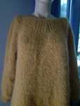 Sweter oversize musztardowy na drutach