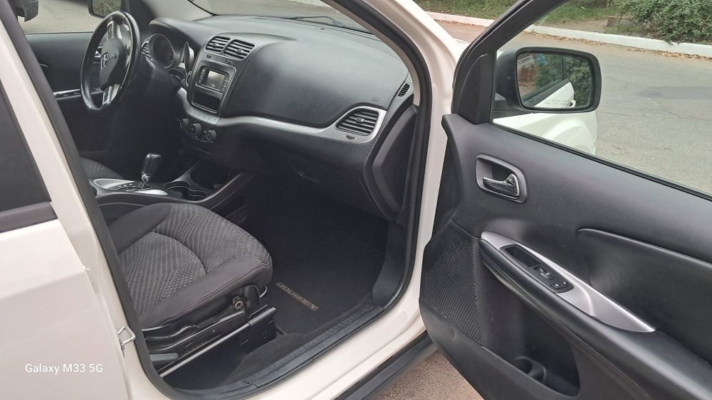 Продаж Додж Джорни