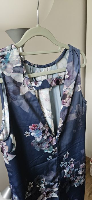 Sprzedam Nowa sukienke z H&M rozmiar  42