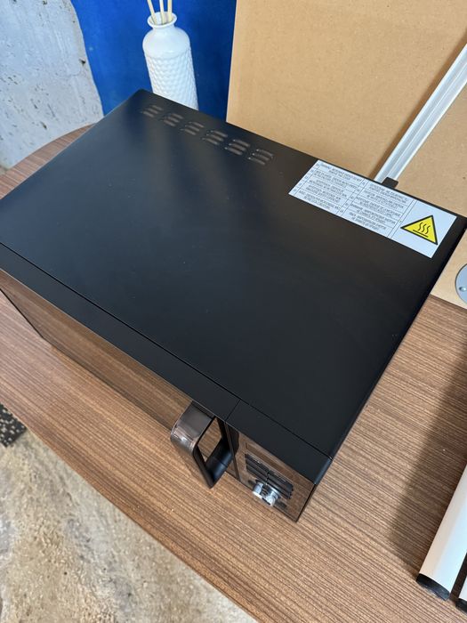 Microondas com grill Qilive digital 30L
