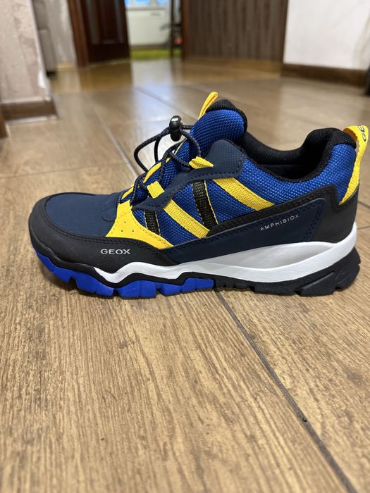 Взуття для хлопчика черевички ботінки Geox