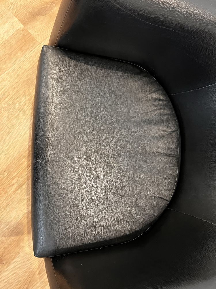 Poltrona preta IKEA