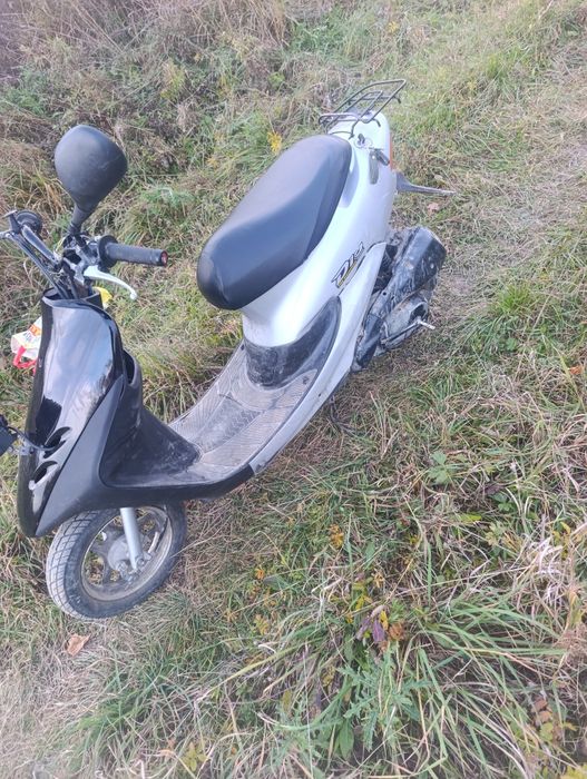 Продам скутер в не поганому ста ні.
