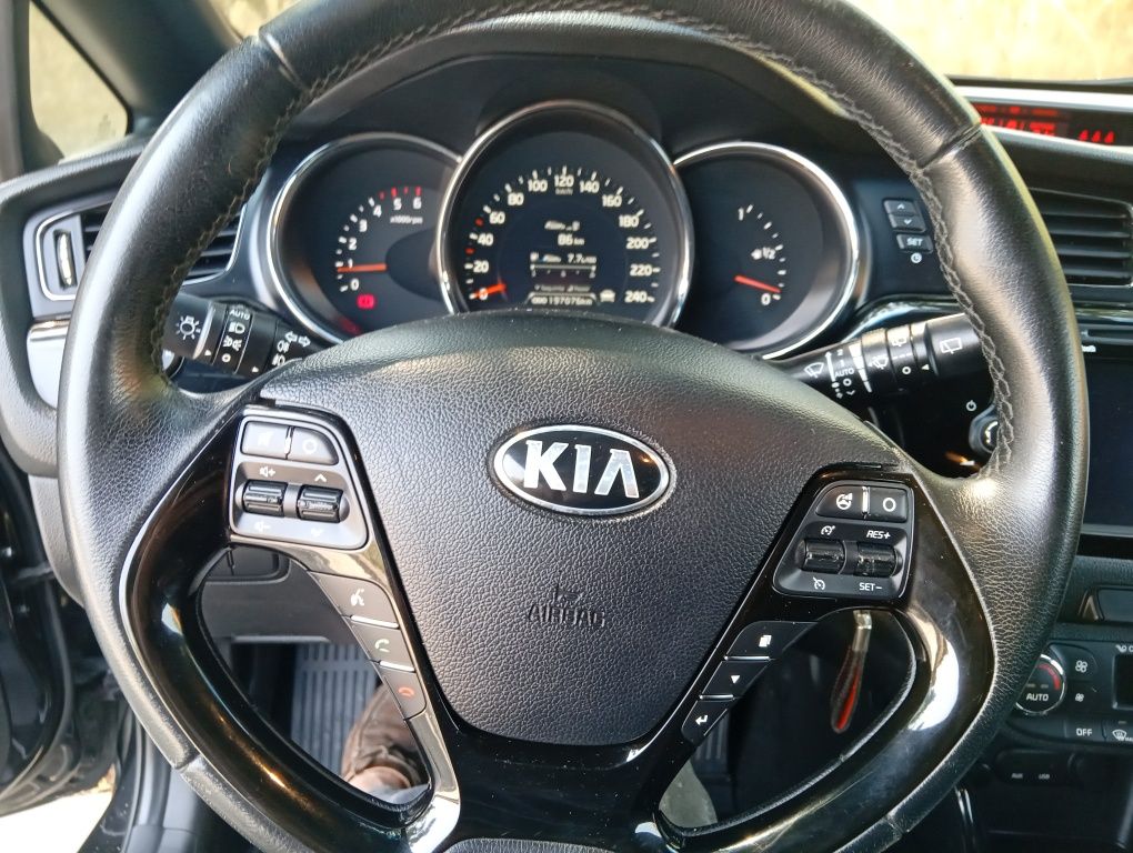 Kia ceed spor diesel