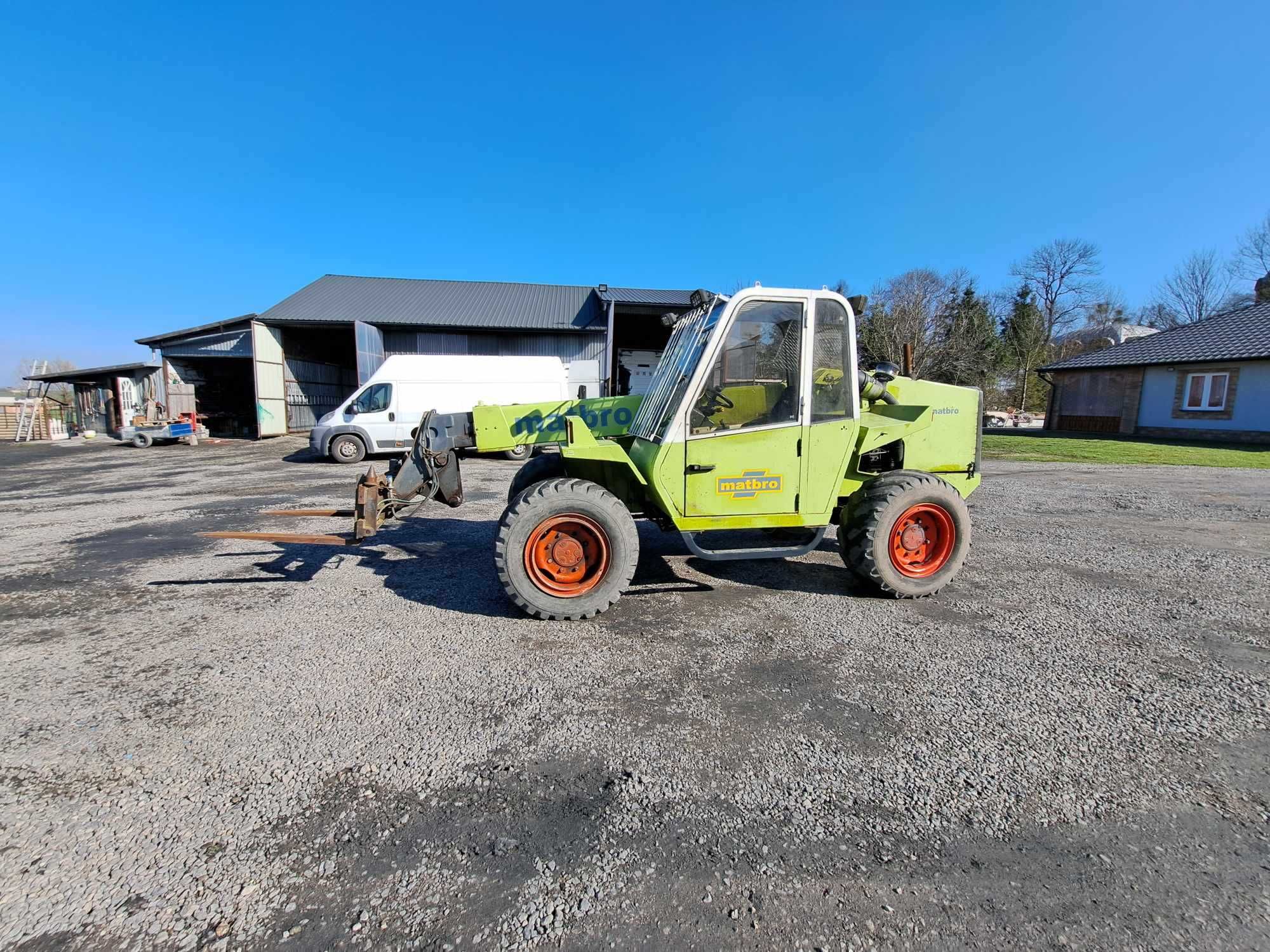 Ładowarka Matbro wysieg 7m 4x4