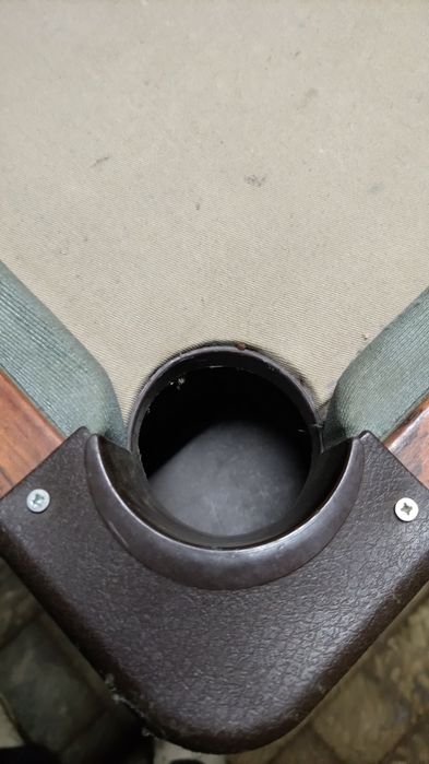 Pequena mesa de bilhar