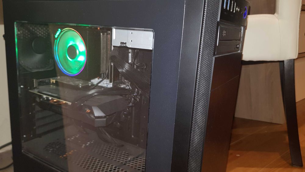 komputer PC AMD Ryzen 7 Gigabyte 32 GB RAM SSD Kingston 500 GTX1660
