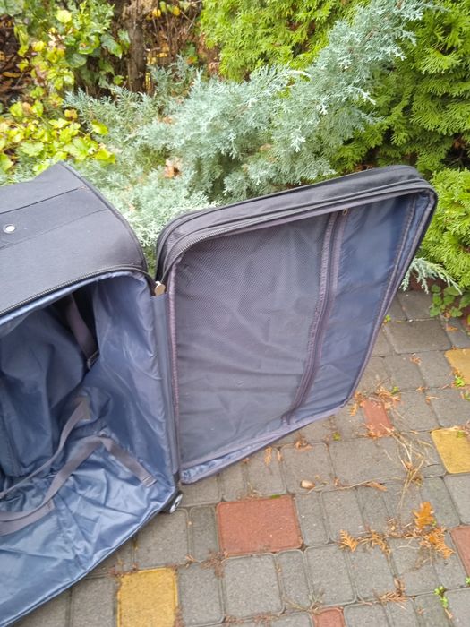 Чемодан большой 72*48*35 б у