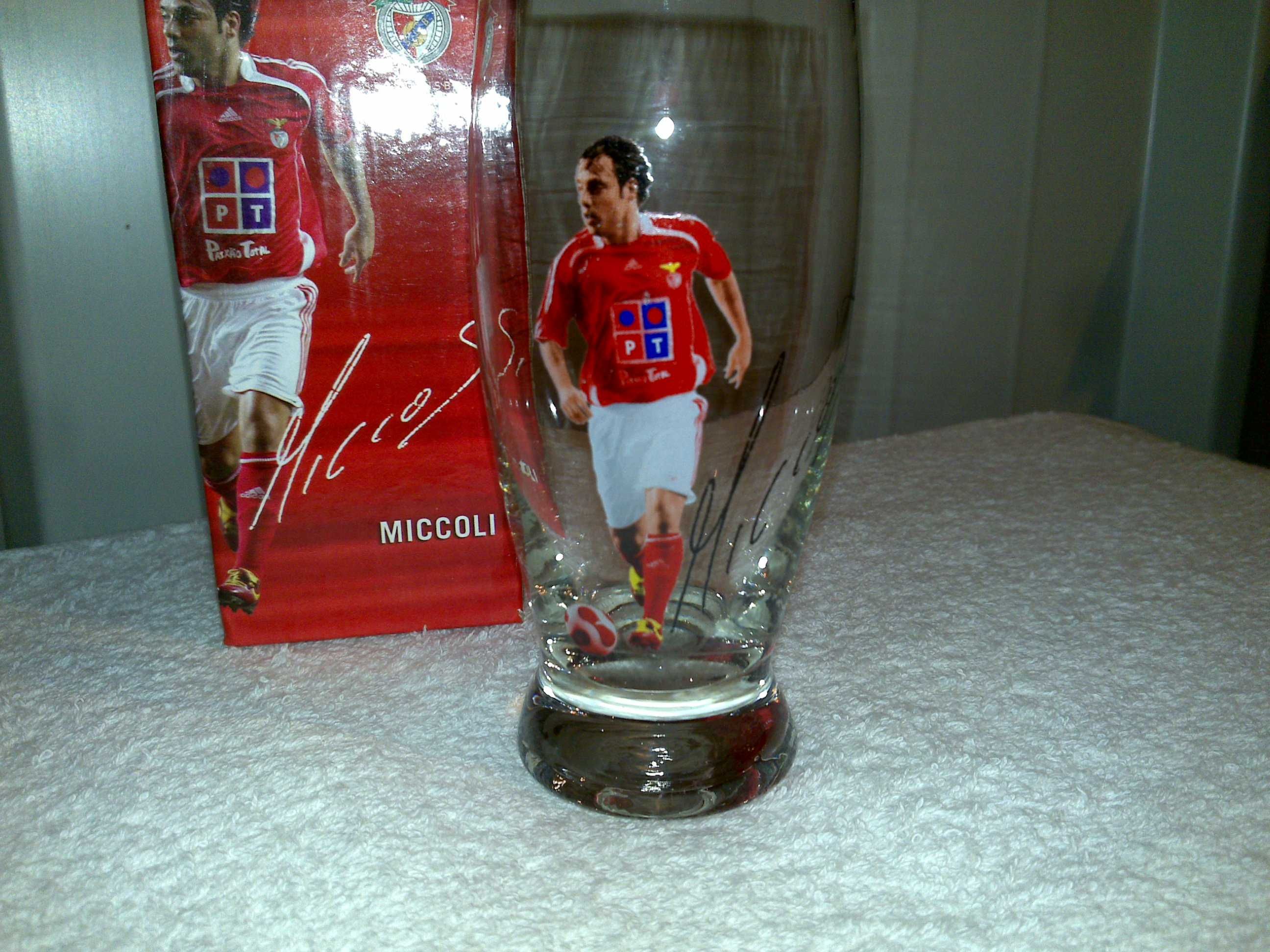 benfica (copo com a imagem do jogador miccoli) produto oficial