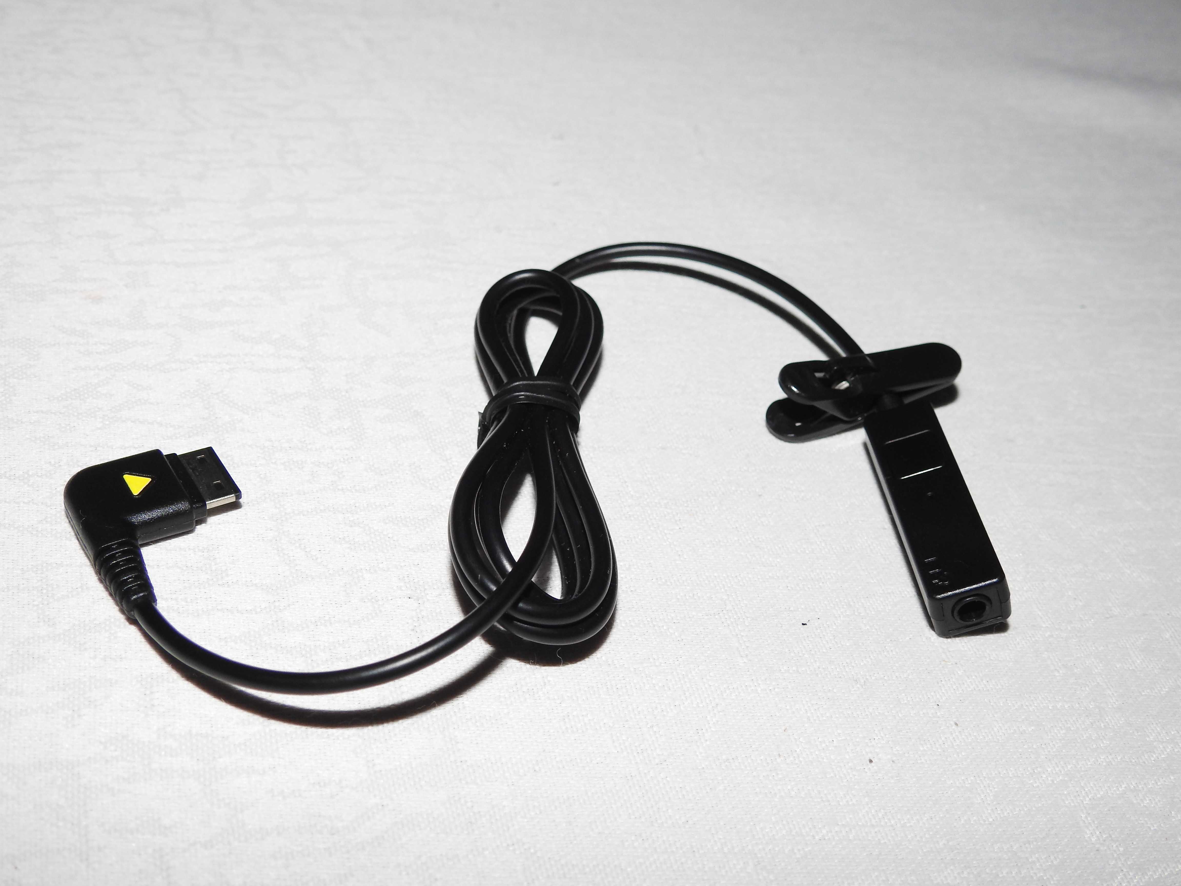 Adapter słuchawkowy Samsung z mikrofonem AARM051BBECINU