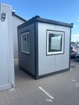 Kontener dla stróża / portiernia 2,4 × 2,4 × 2,7 m