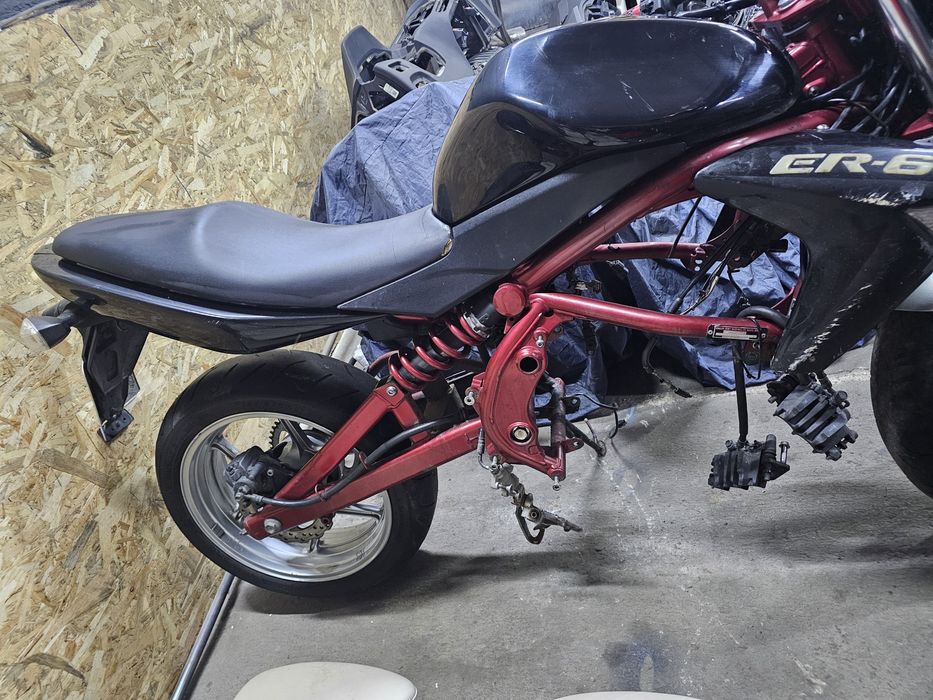 Вилка Kawasaki ER-6n передня перо траверси колесо ER6n ER-6F підвіска