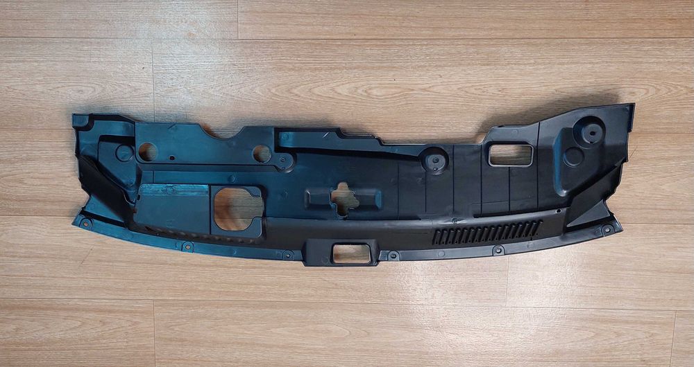 Решітка радіатора Mitsubishi Eclipse Cross 2017 2018 2019 2020 Екліпс