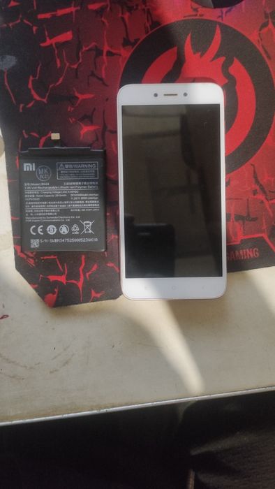 Продам xiaomi redmi 5a