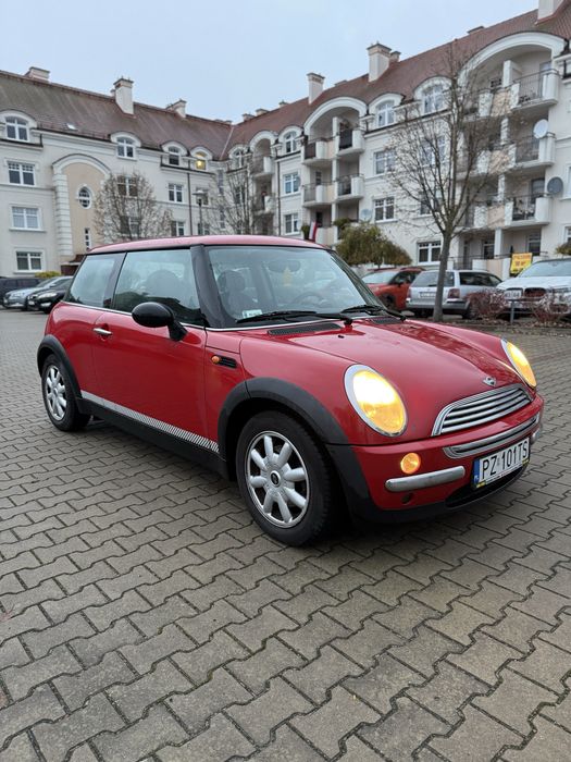 Mini one r50 , 1.6 , 90KM