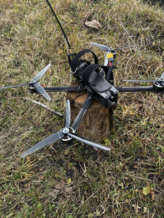 FPV Дрон      новий