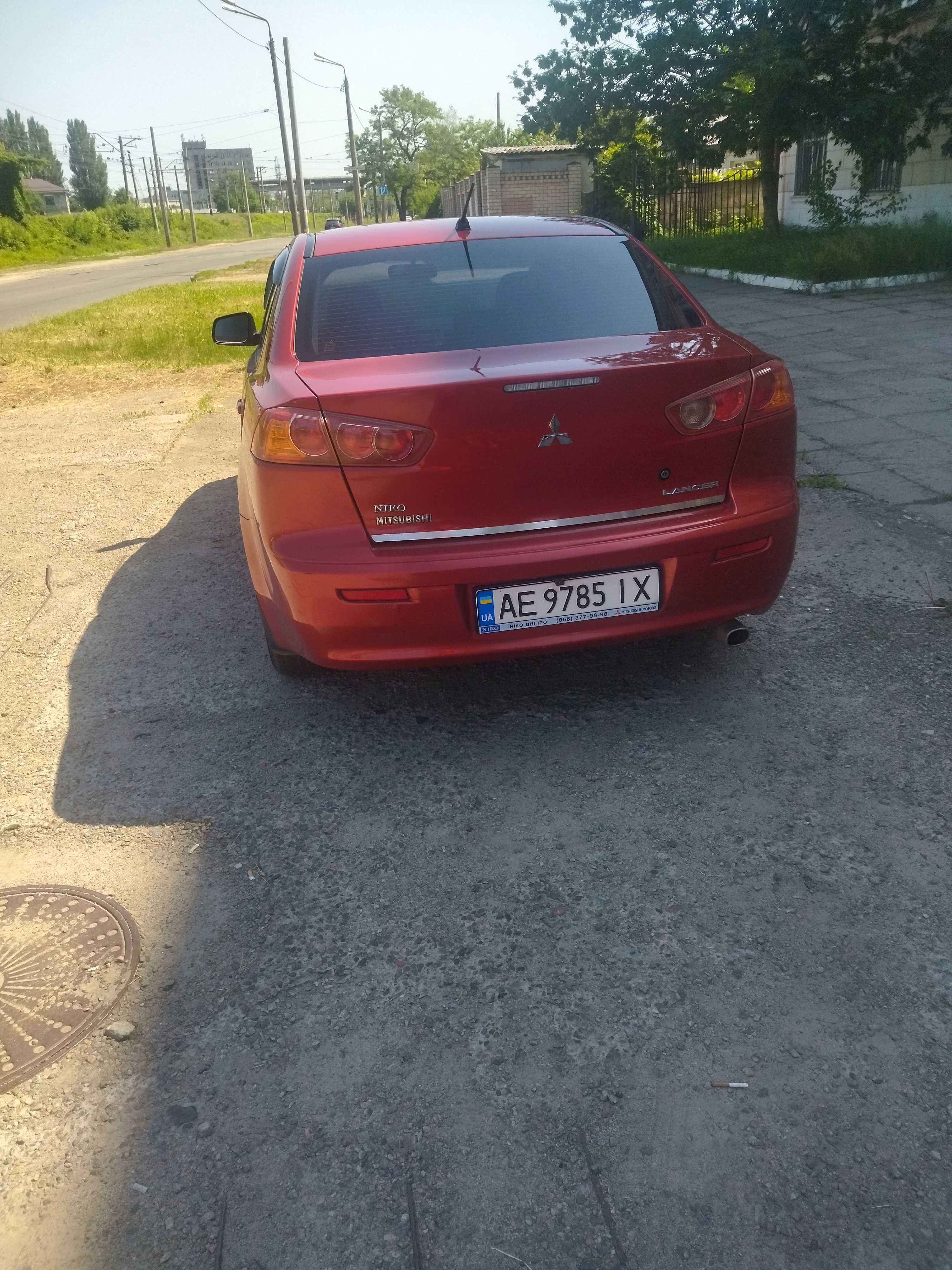 Mitsubishi Lancer X,газ-  бензин.