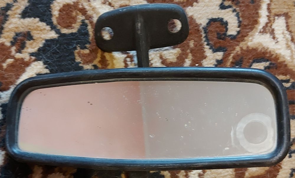 Продам зеркало автосалона на Ваз