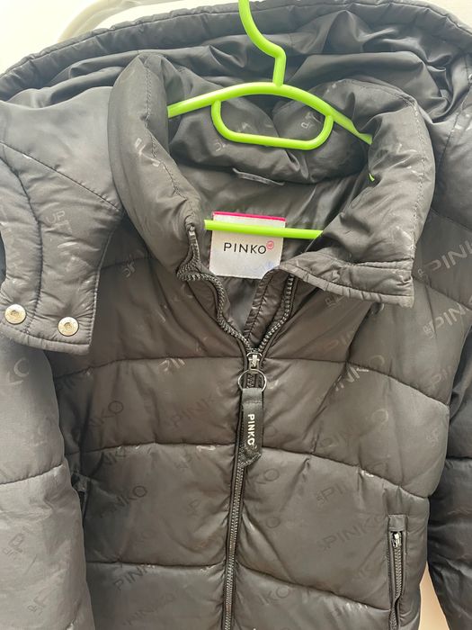 Casaco menina, quente de marca Pinco. Tamanho 9/10 anos. Em bom estado