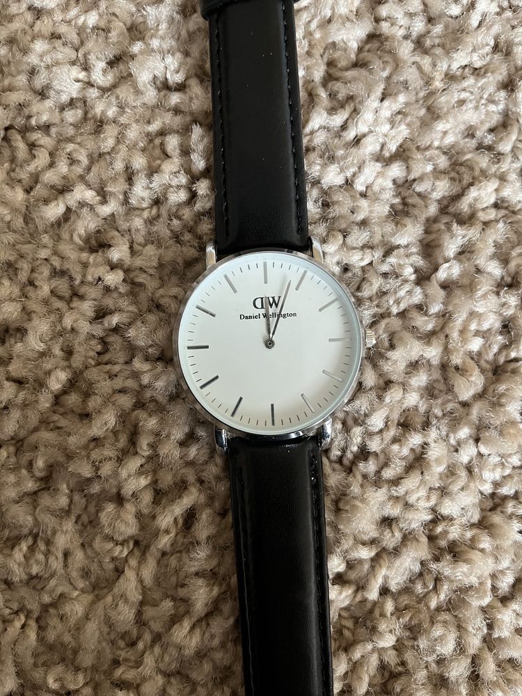 Zegarek Daniel Wellington DW 40mm srebrny czarny