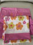 Conjunto de lençois, cama solteiro .  Marca Agatha Ruiz
