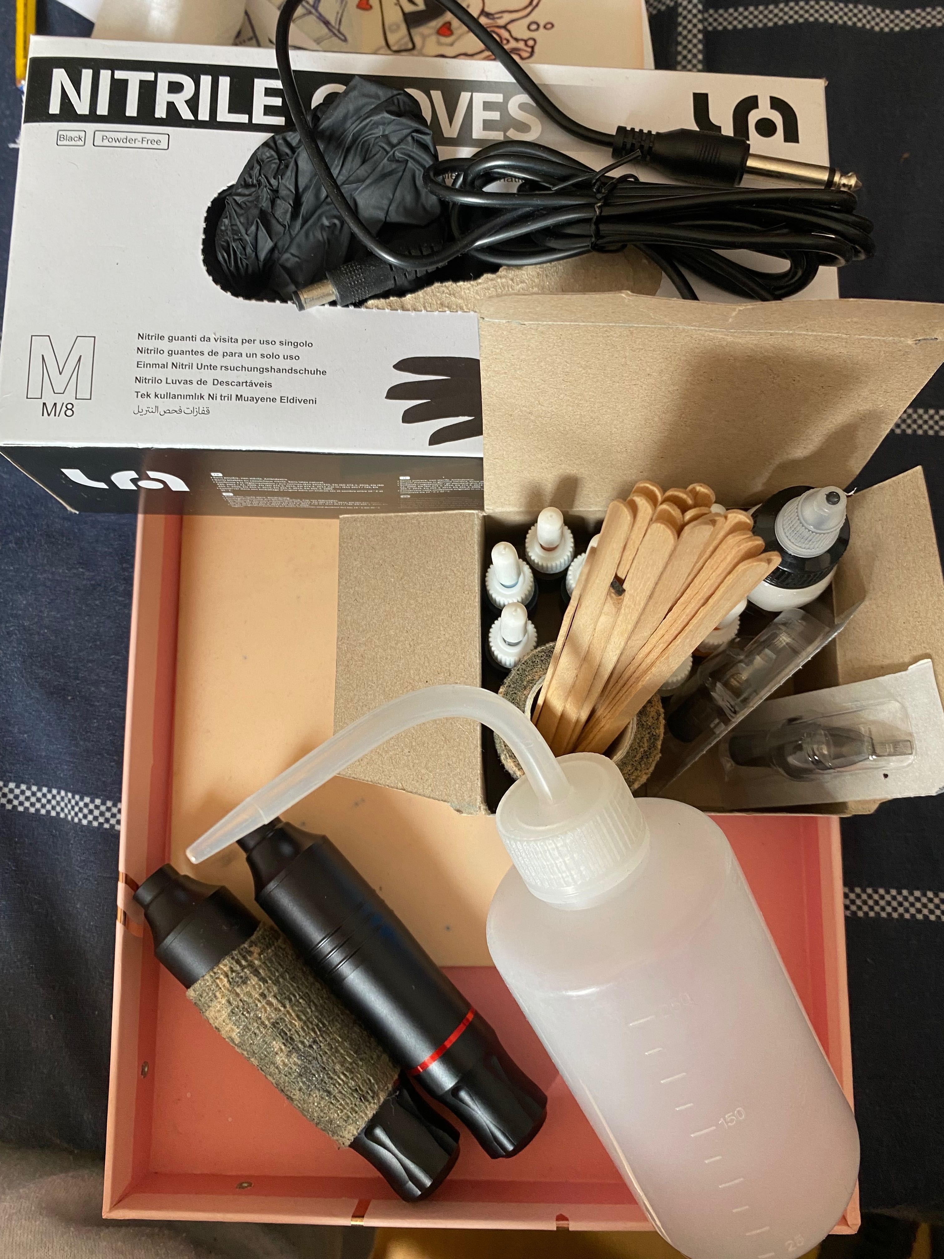 Kit de tatuagem (2 máquinas)