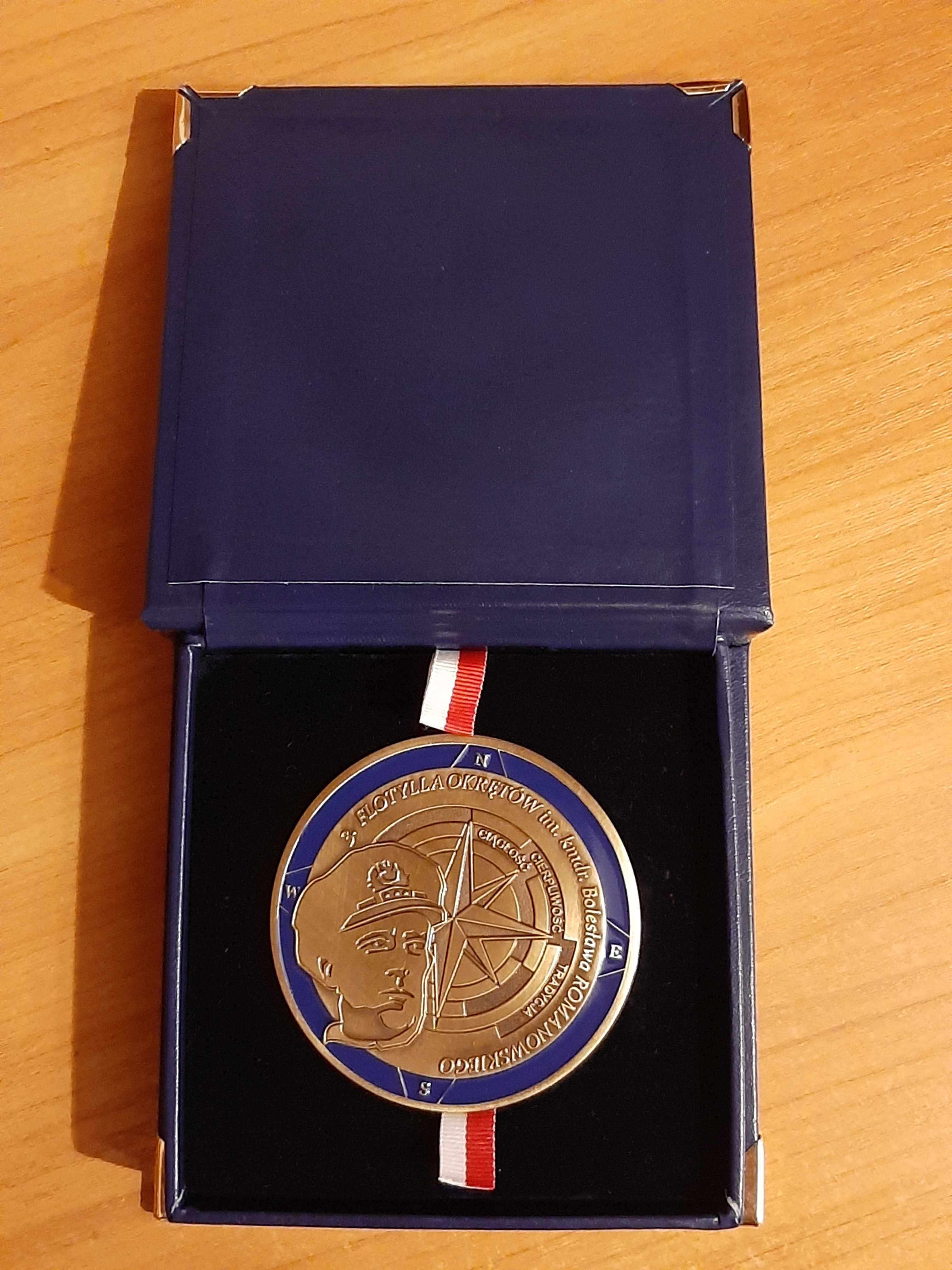 Medal pamiątkowy 50 lat w służbie 3 Flotylli Okrętów z 2021 r.