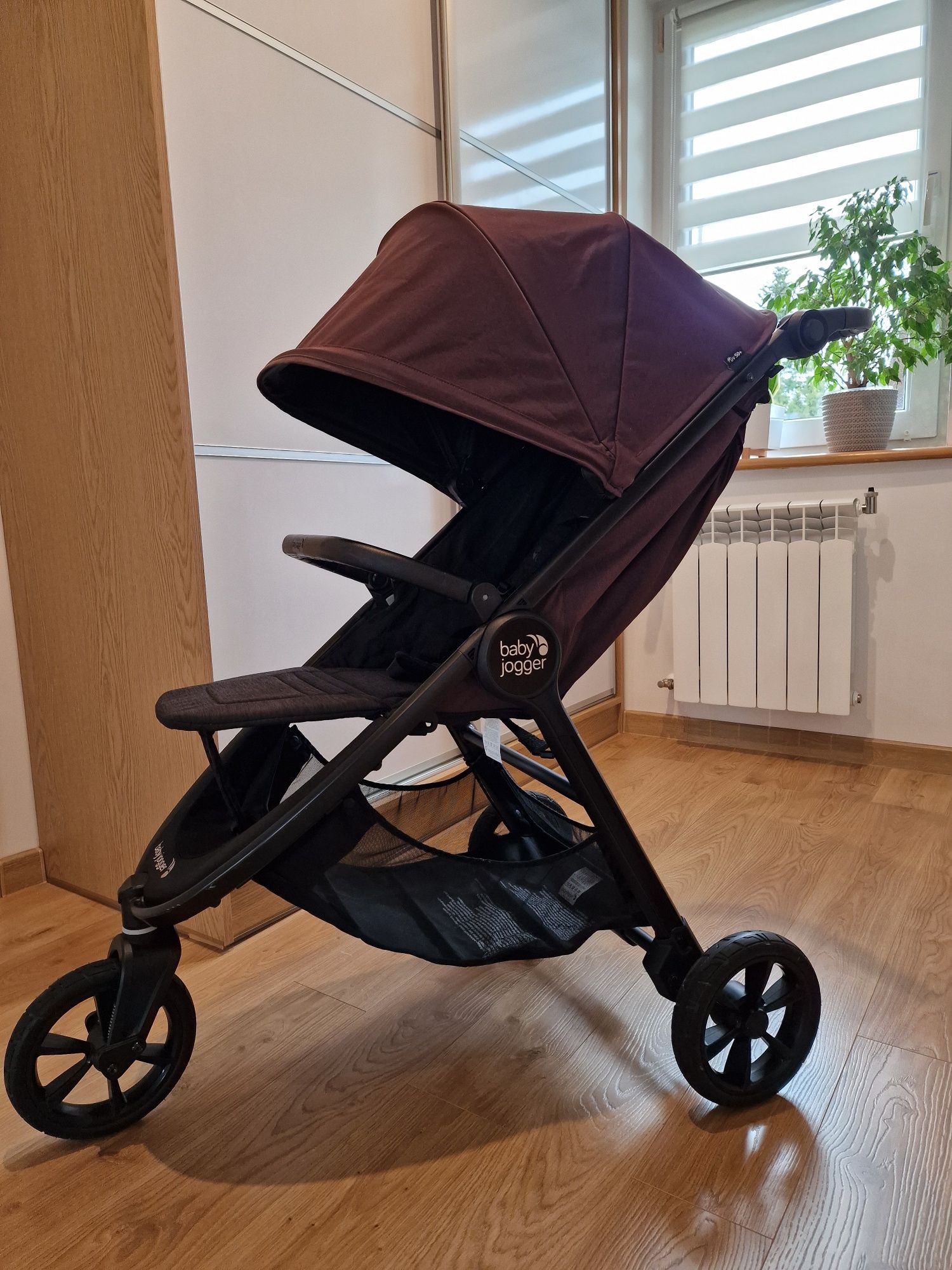 Wózek spacerowy Baby Jogger City Mini GT2