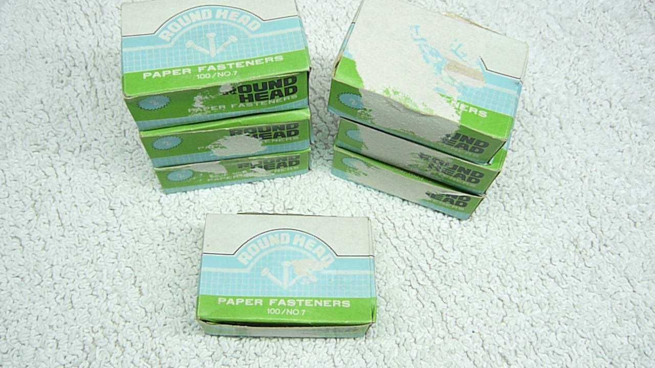 Tachas de encadernação em latão