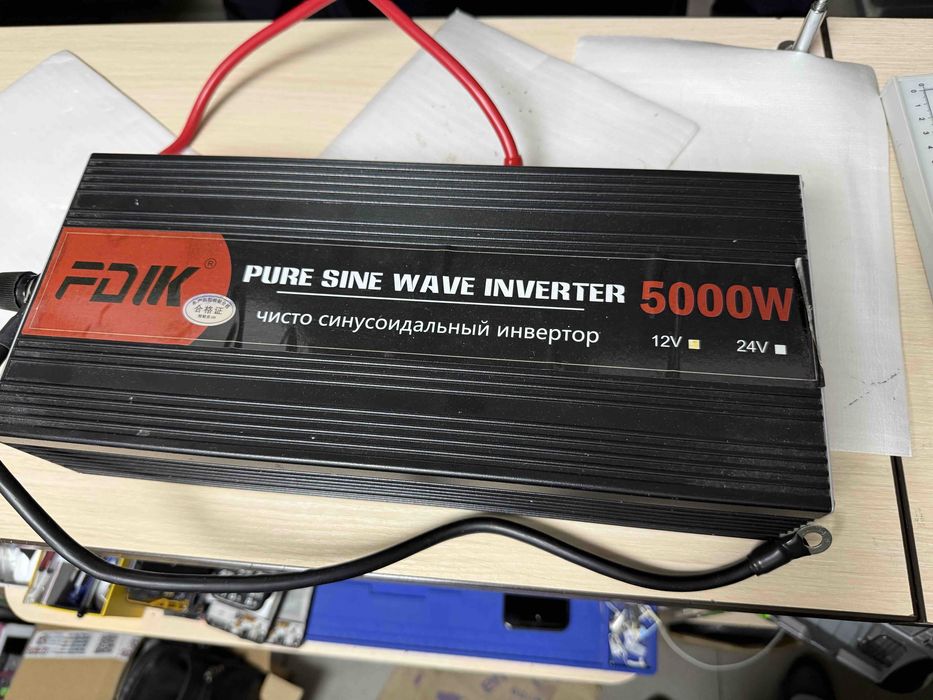 Інвертор відмінної якості з 12v до 220v з чистою синусоїдою 5000Вт.