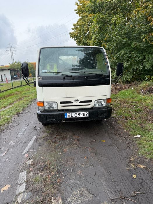 Nissan Cabstar rok1999
