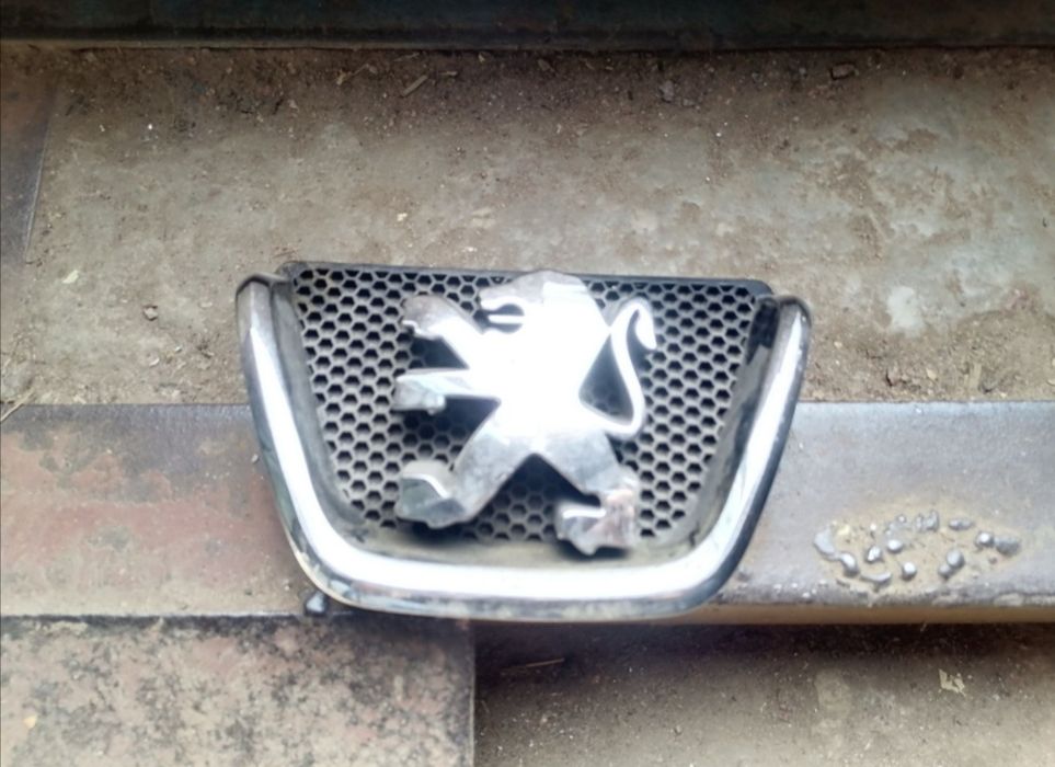 Емблема пежо 206, peugeot 206