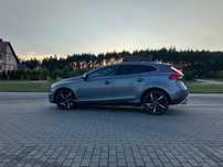 Volvo v40 R Design 190KM 100% BEZWYPADKOWY
