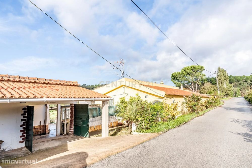 Moradia Terrea T3 Com 3880M2 Situada No Boião - S.marcos Da Serra