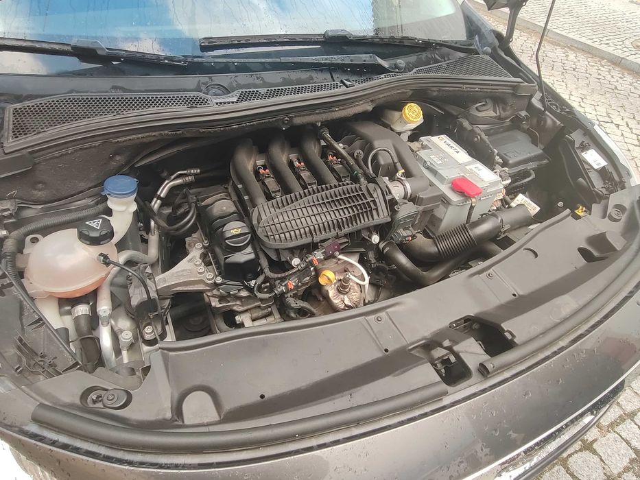 Peugeot 2008 1.2 PureTech Style COM GARANTIA