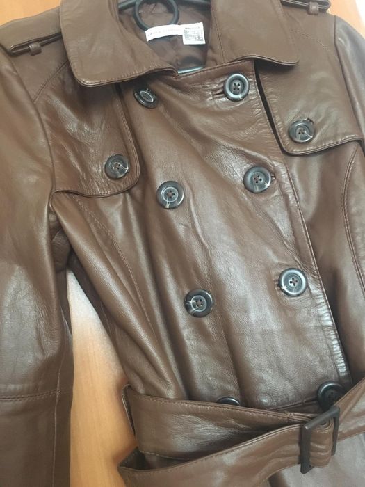 Жіночий шкіряний плащ-тренч, розмір S