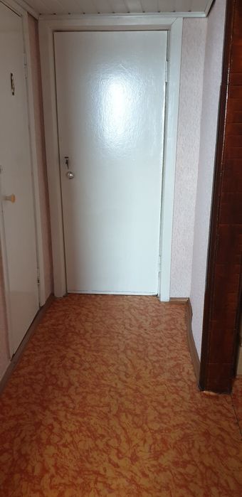 Срочно 3х комнатную КВАРТИРУ.