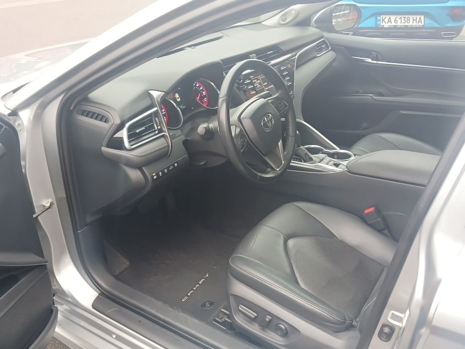 Тоета Камри 2018 3.5