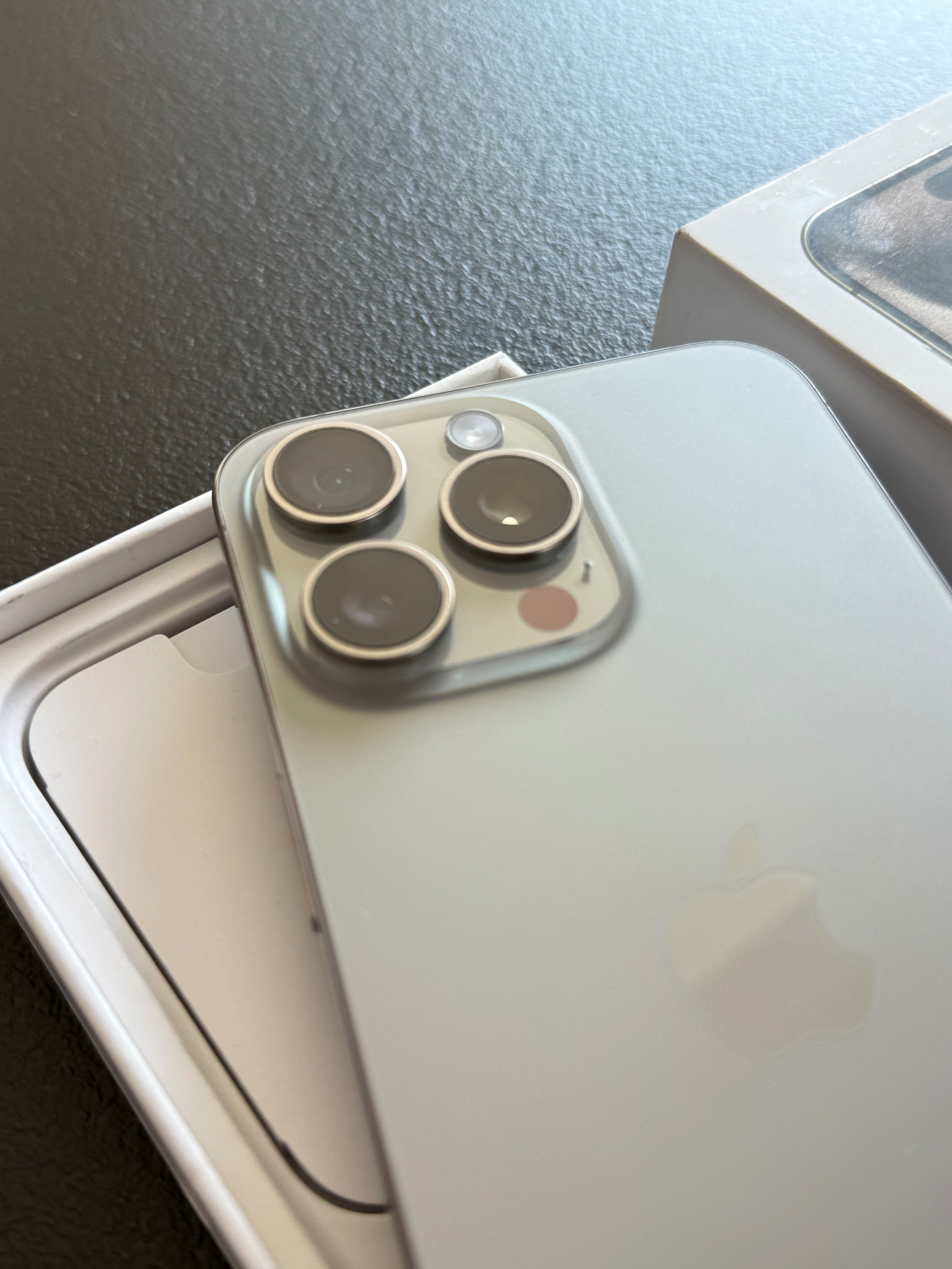 iPhone 15 Pro Max 256gb