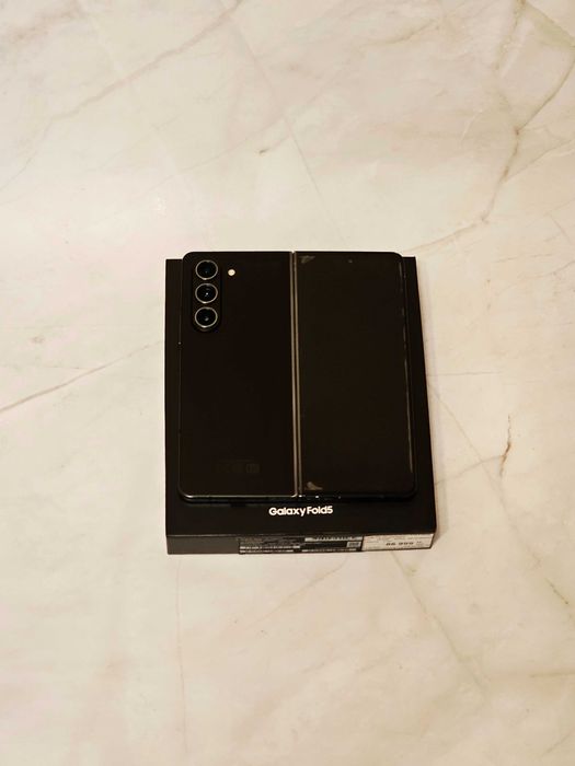 Samsung Galaxy Fold 5 12GB/1TB Black Официальный! / На разш. гарантии!